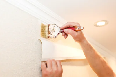 Pose de papier peint à Bully — revêtements muraux et toiles de verre